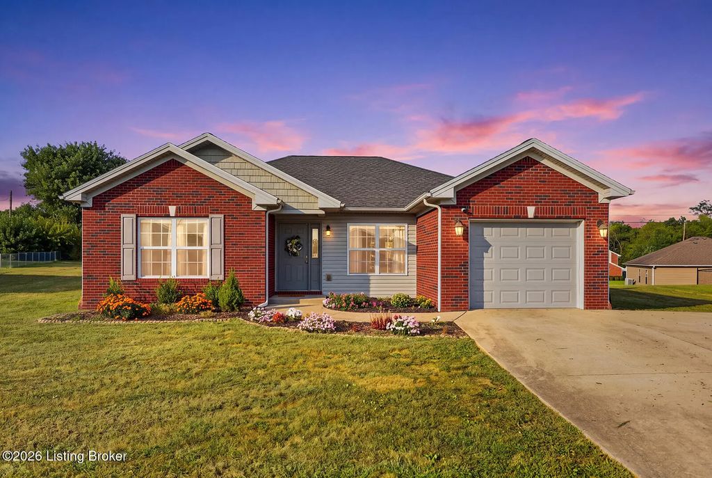 1016 Progress Pl, Lawrenceburg