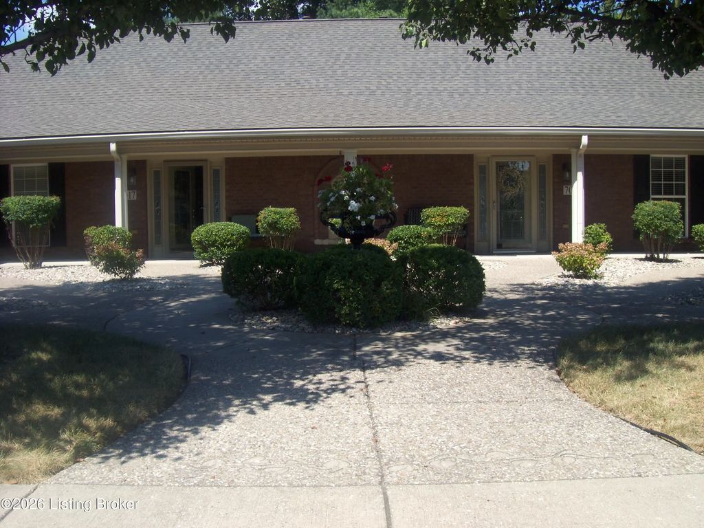 7021 Adeno Way, Louisville