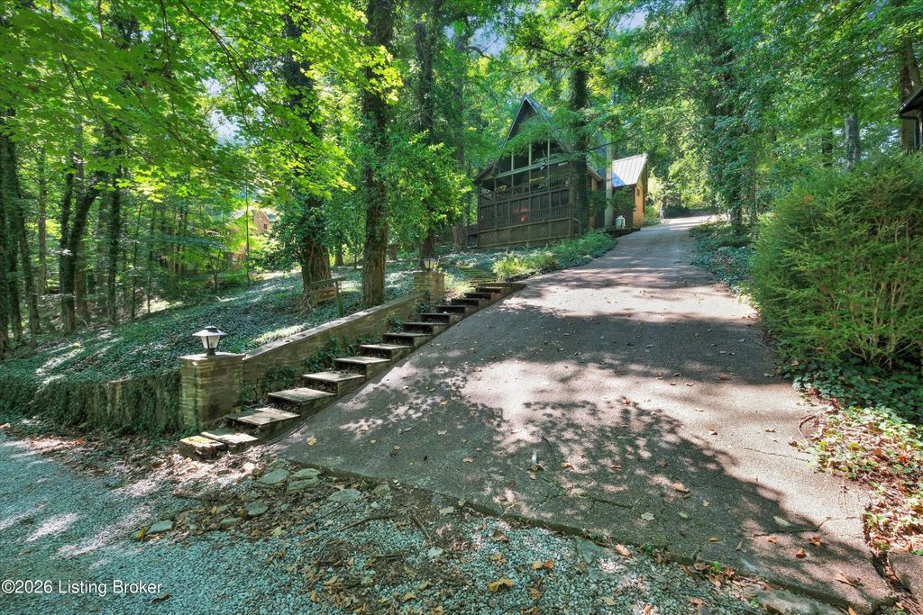 999 Penn Run Rd, Bee Spring