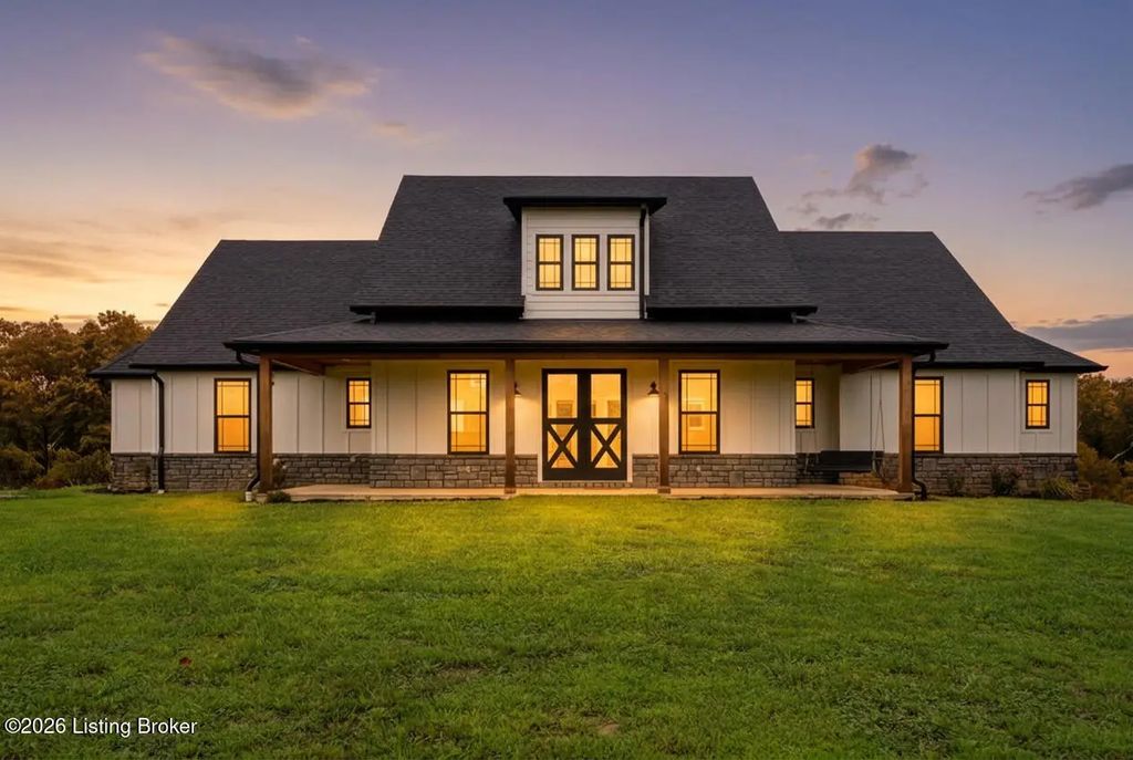 875 Mosby Creek Rd, Sparta