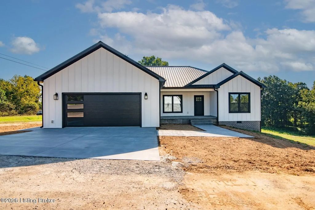 1330 Highway 401, Hudson
