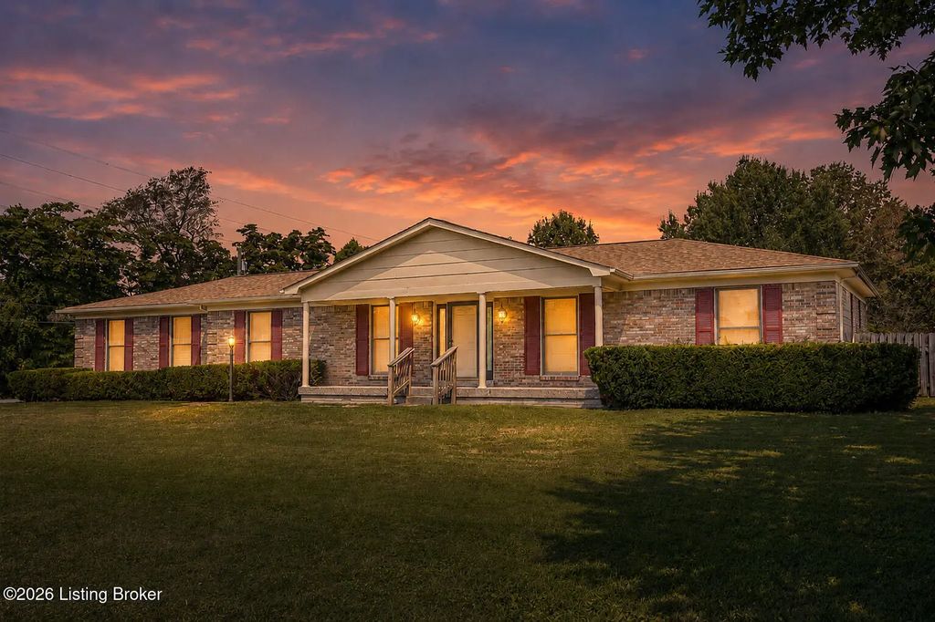 4809 Sussex Dr, Shepherdsville