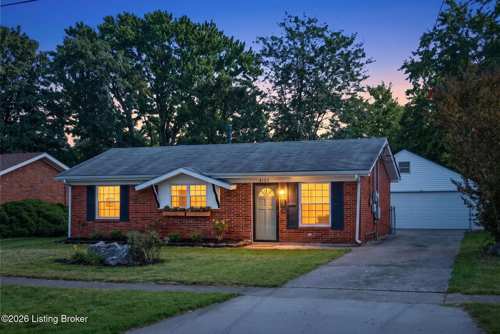 4103 Prince Ln, Jeffersontown