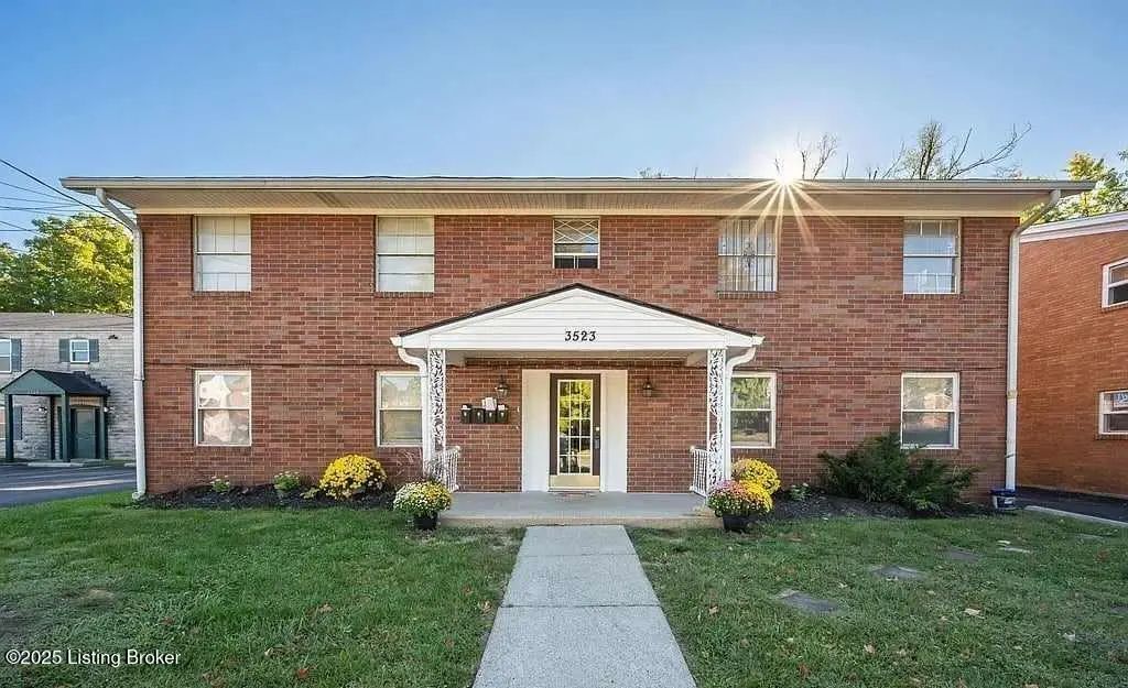 3523 Georgetown Pl, Louisville