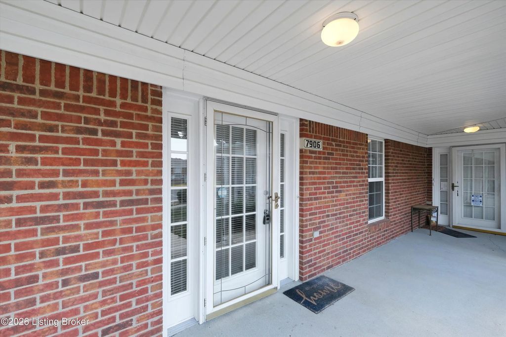 7906 Stovall Ct, Louisville