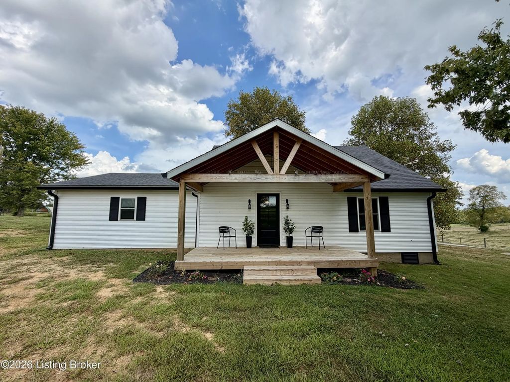 560 Irish Ridge Rd, Bloomfield