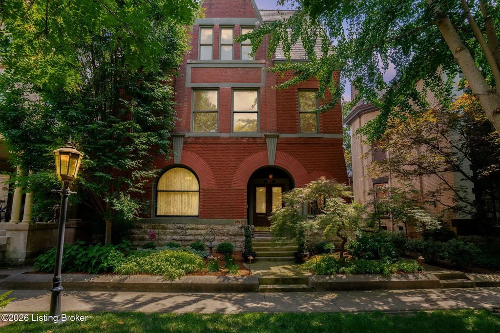 504 Belgravia Ct, Louisville