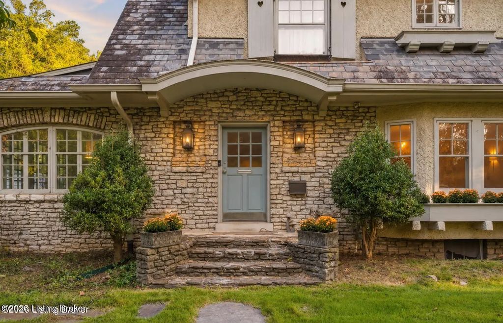 3101 Brownsboro Rd, Louisville
