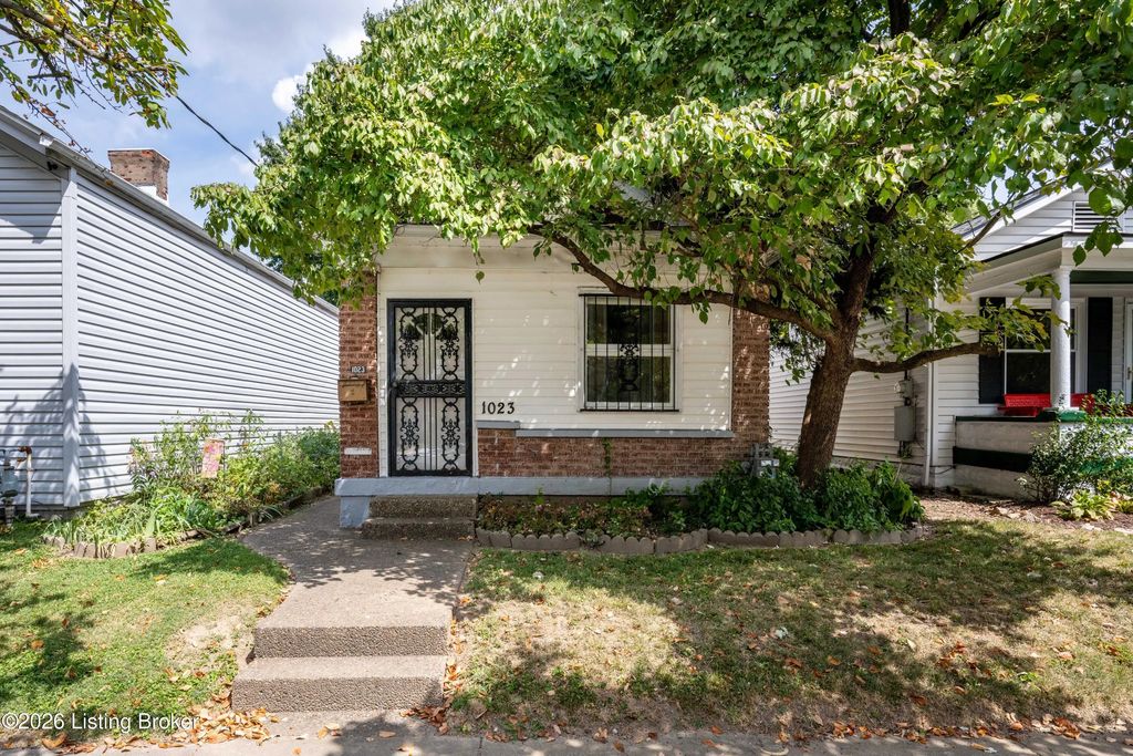 1023 E Burnett Ave, Louisville