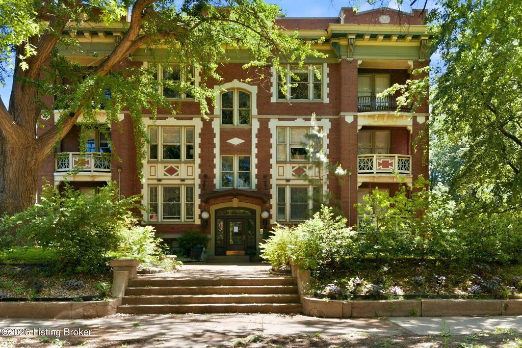 1629 S 3rd St Apt 203, Louisville