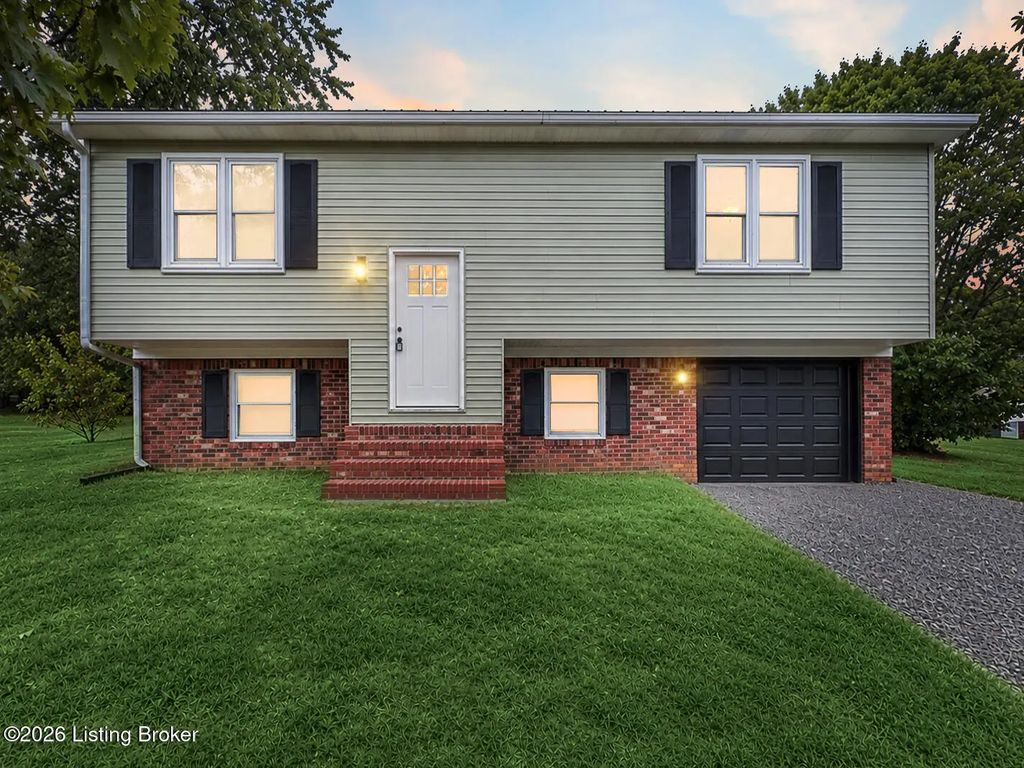 507 Alexander Dr, Leitchfield