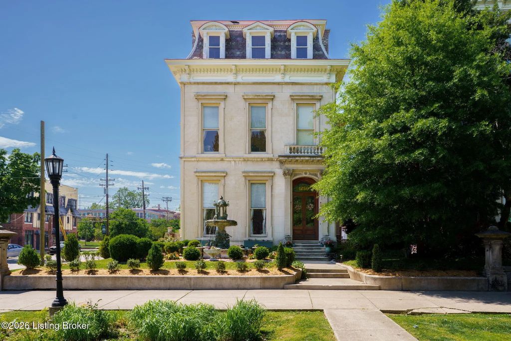 1256 S 3rd St, Louisville