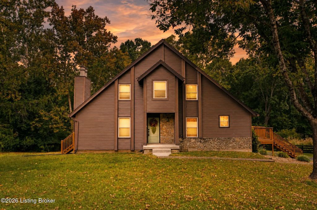 1010 Benton Ridge Dr, Louisville