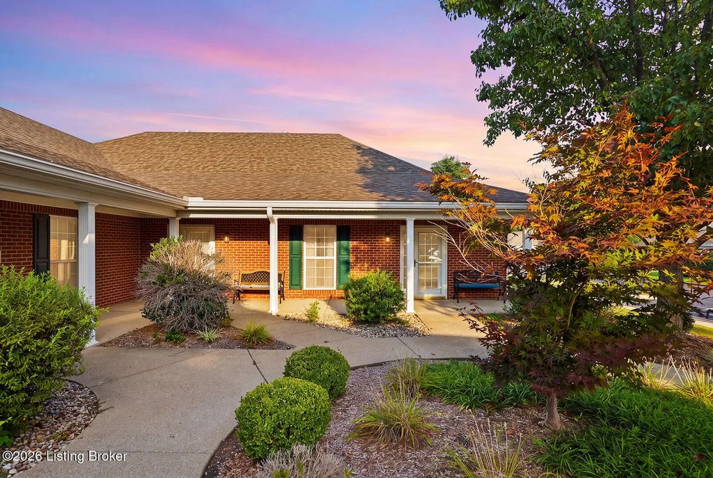 836 Garden Pointe Dr, Simpsonville