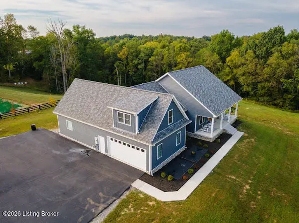 1116 Drake Ridge Rd, Bloomfield