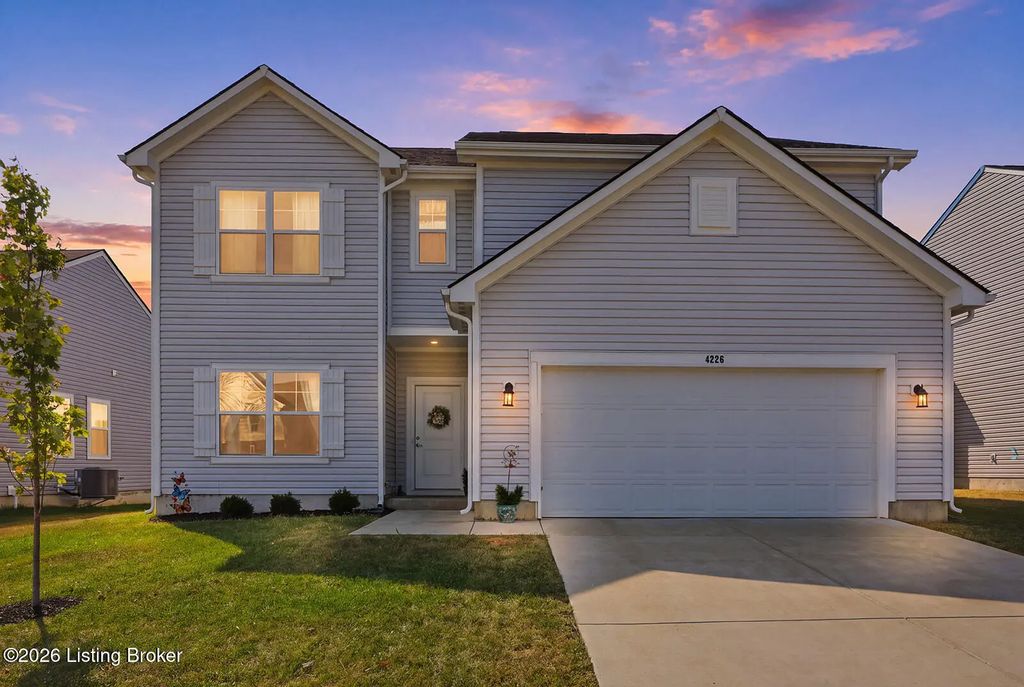 4226 Tingle Dr, Shelbyville