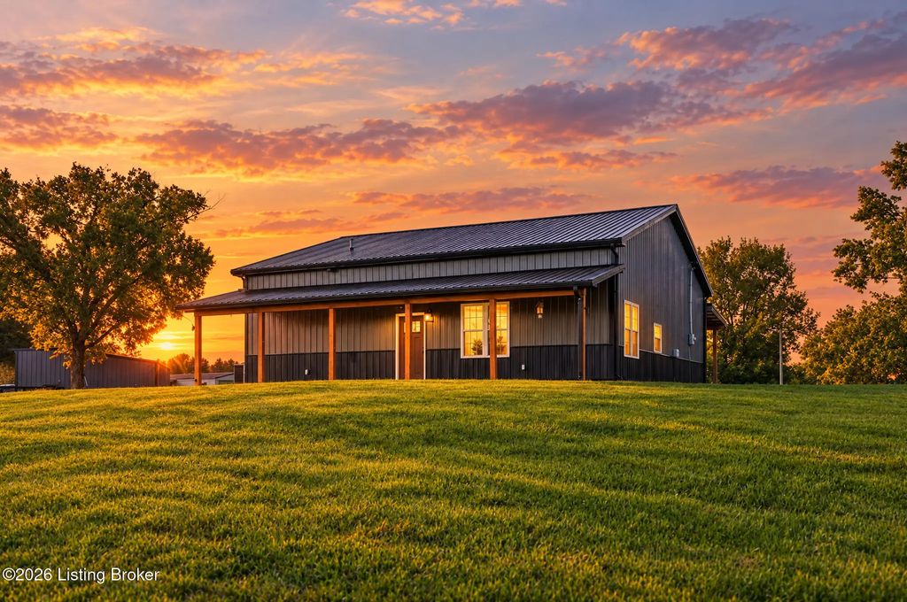 440 Mitchell Rd, Milton