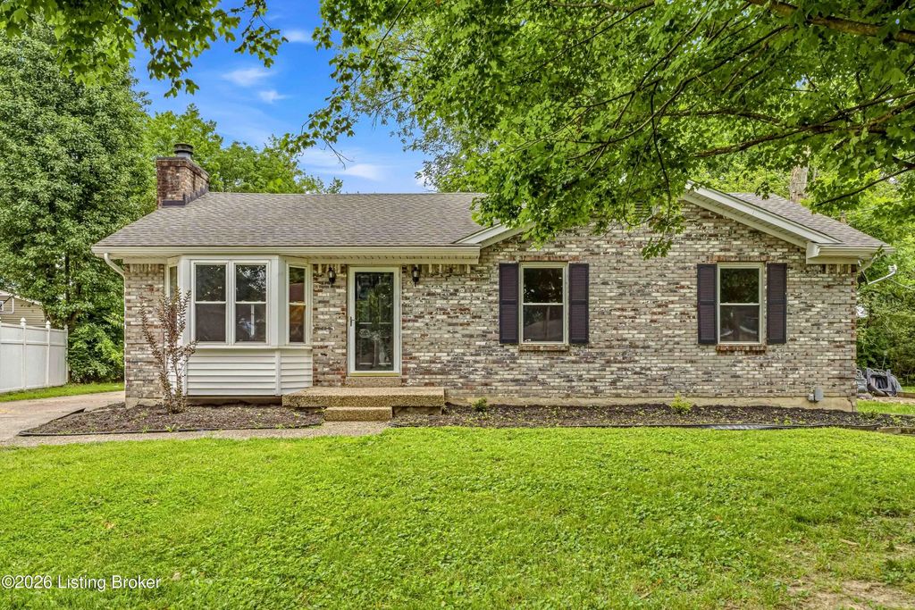 107 Buttercup Rd, Louisville