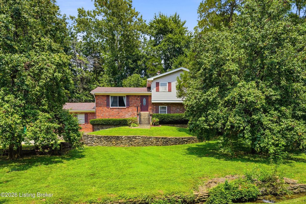 5206 Cool Brook Rd, Louisville