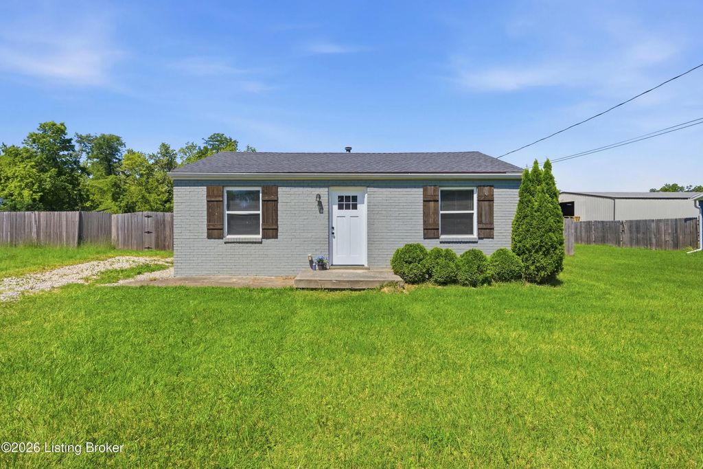 153 S Hickory Ln, Shepherdsville