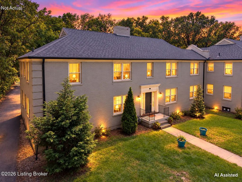 2316 Grinstead Dr 4, Louisville