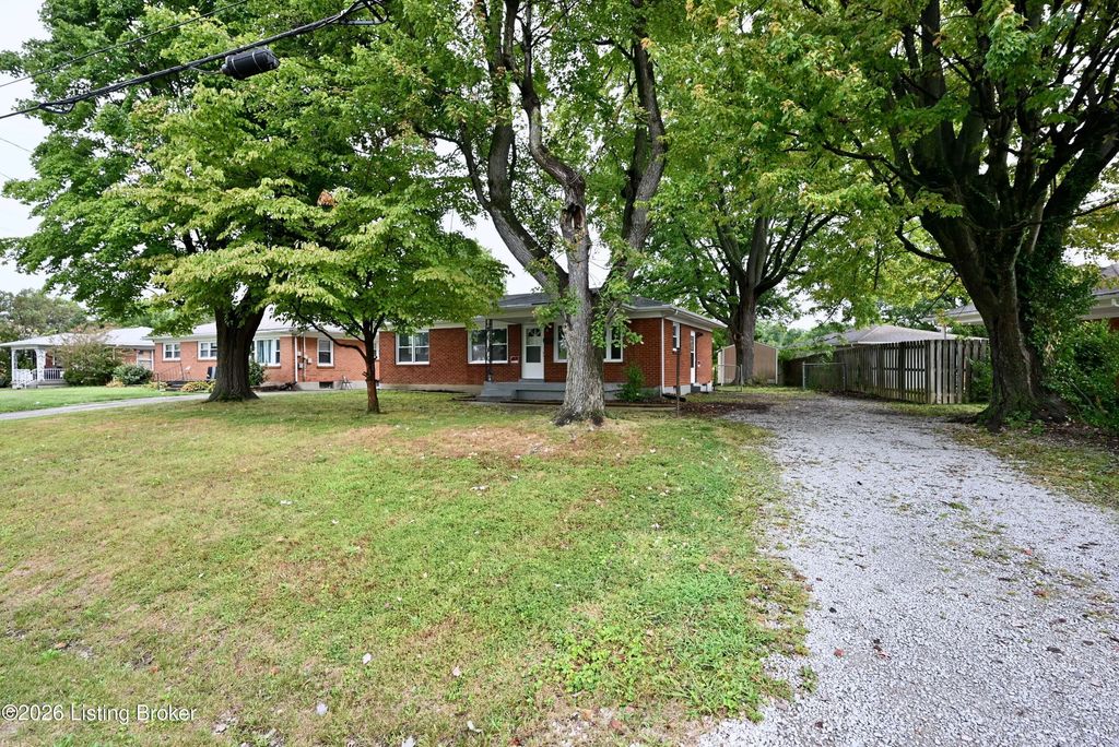 4901 Determine Ln, Louisville