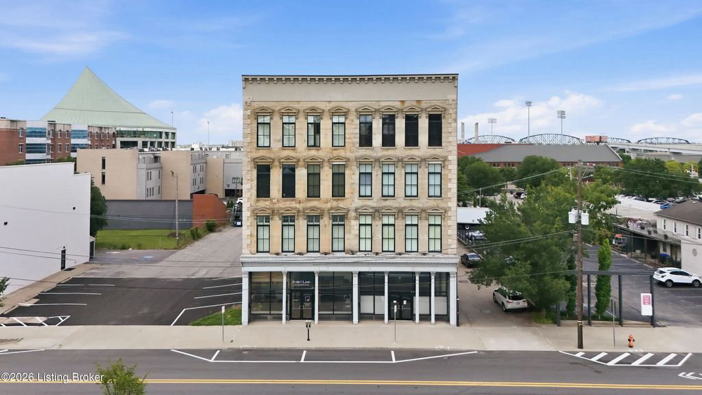 415 E Market St 201, Louisville