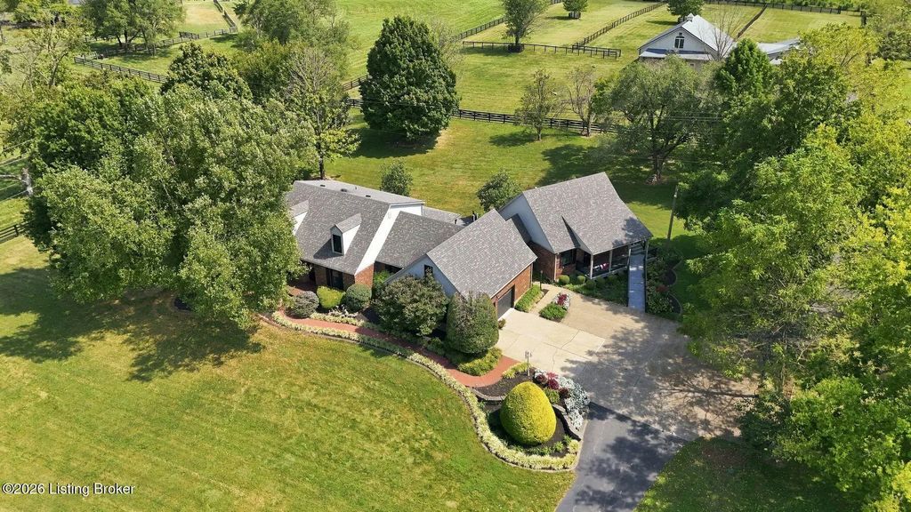 1799 Veechdale Rd, Simpsonville