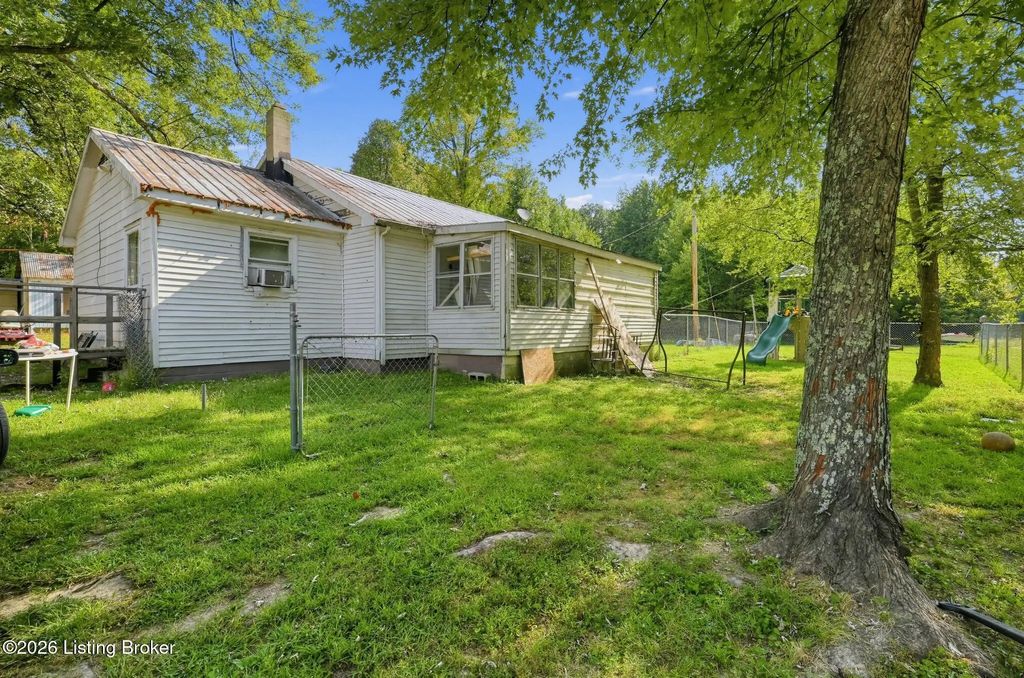 181 Lotus Rd, Coxs Creek