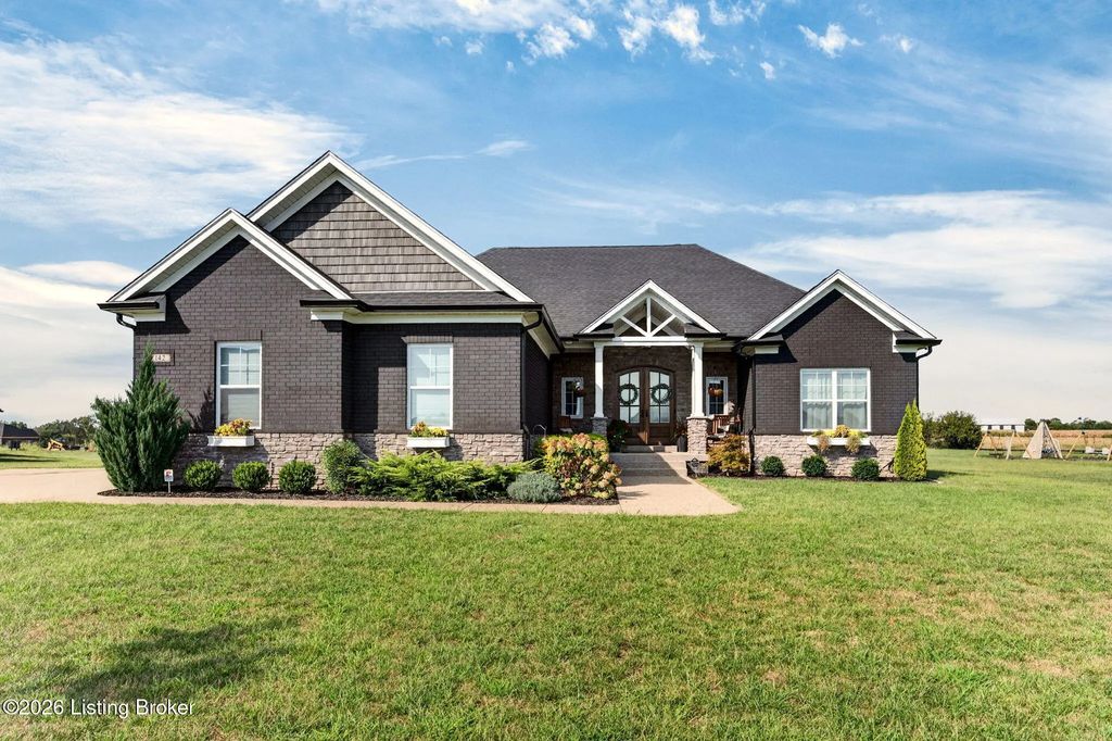 142 Dalton Dr, Fisherville