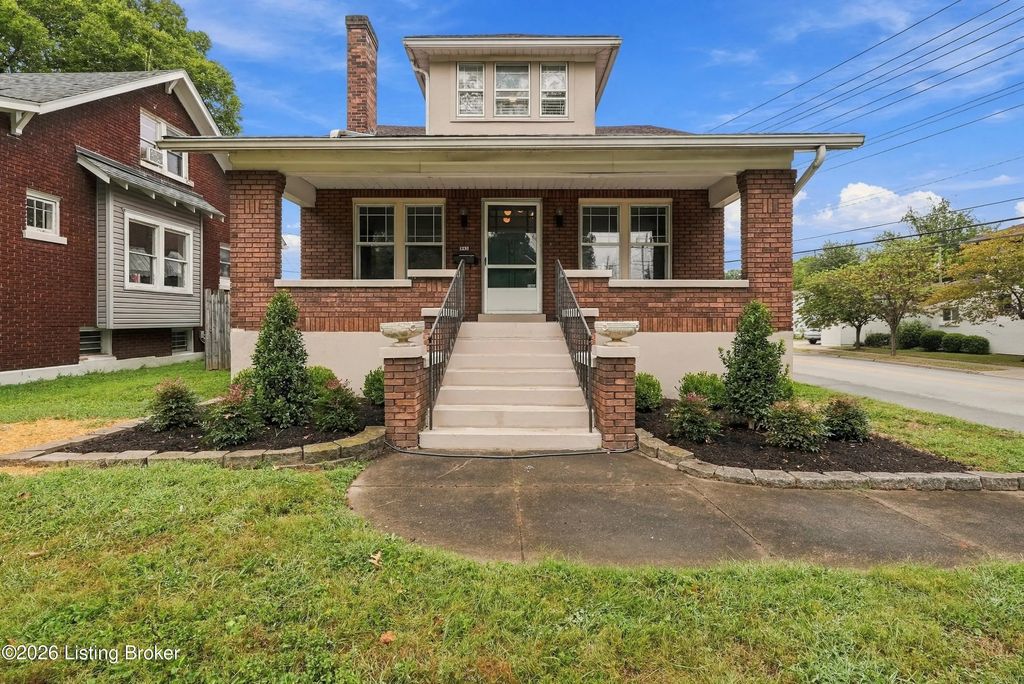 945 Eastern Pkwy, Louisville
