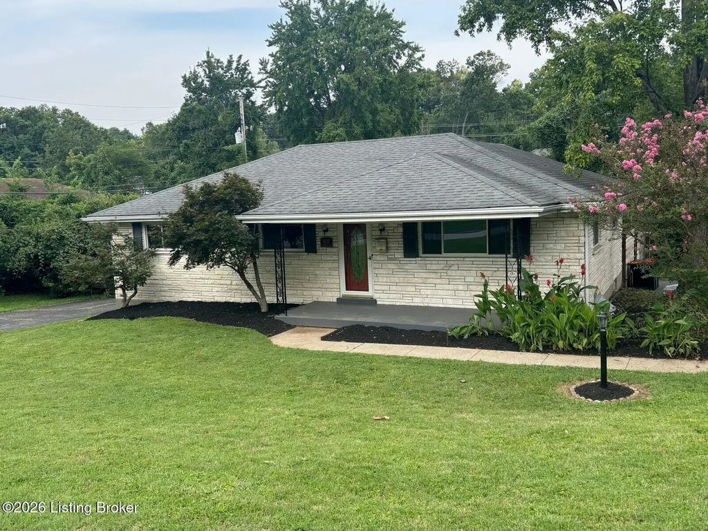 1617 Whippoorwill Rd, Louisville