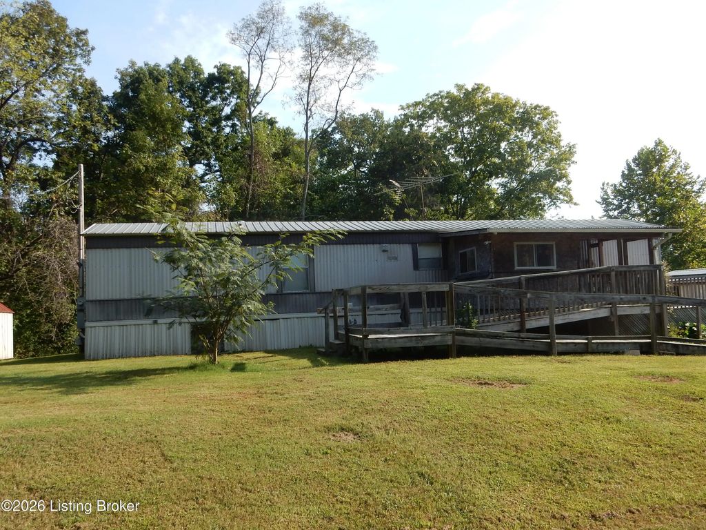 426 Tuts Rd, Shepherdsville