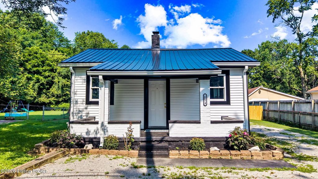 6674 Rutledge Rd, Louisville
