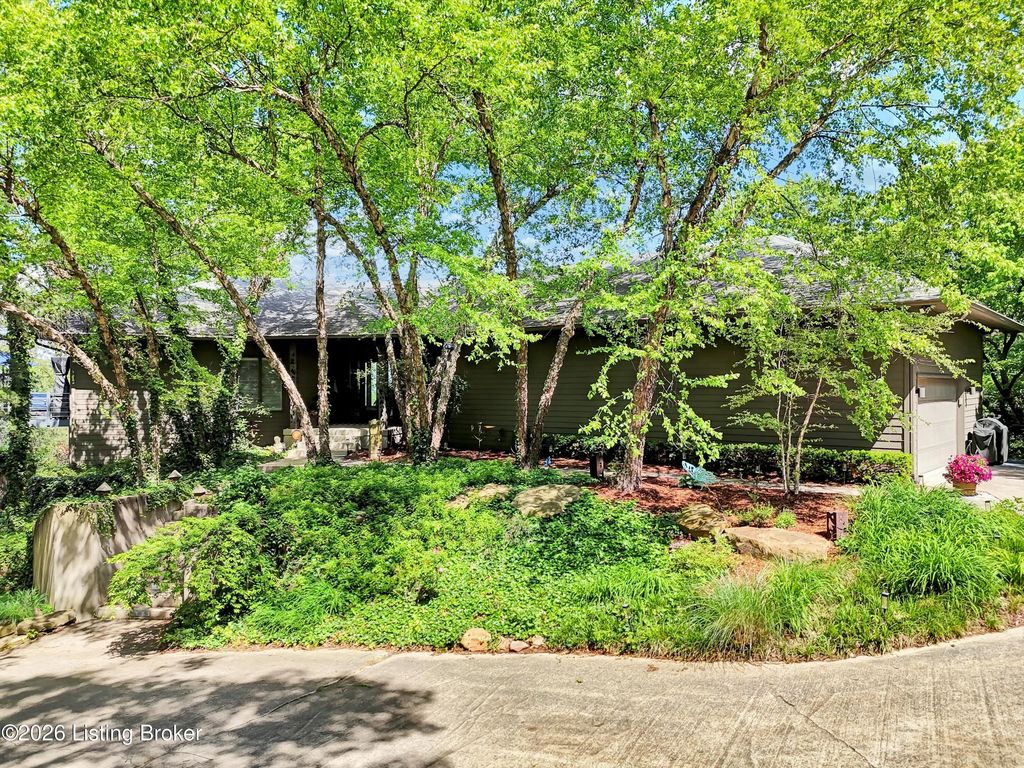 3257 Lands End, New Albany