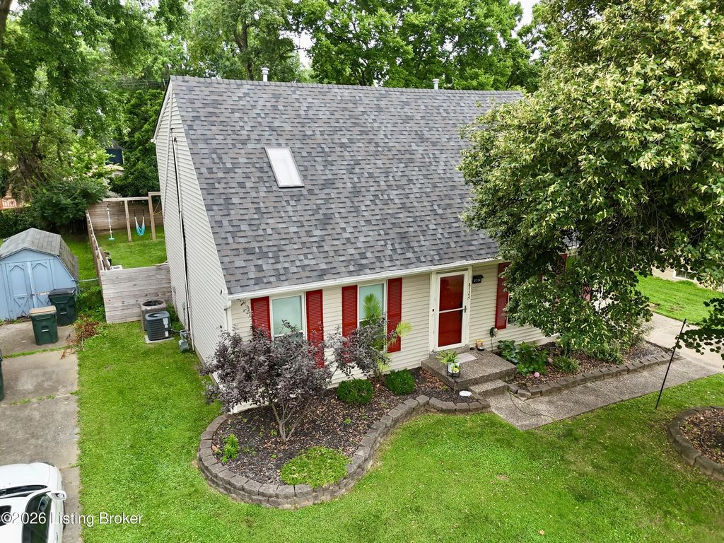 8724 Loch Lea Ln, Jeffersontown
