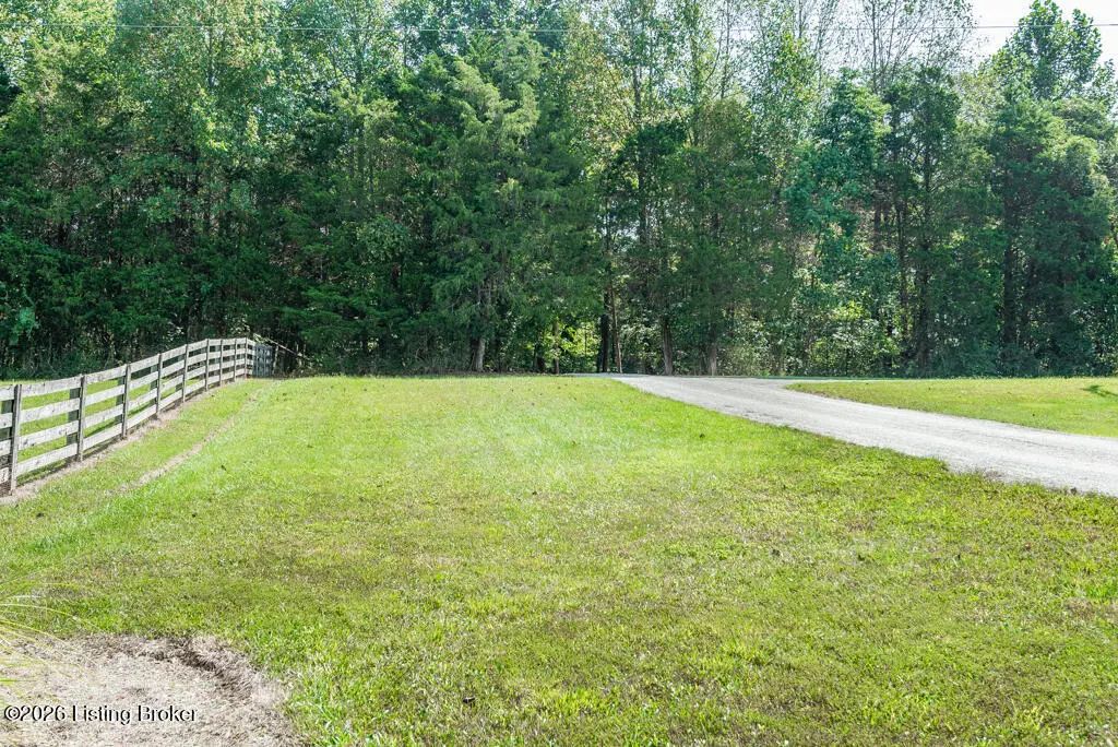 2724 Flat Rock Rd, Louisville