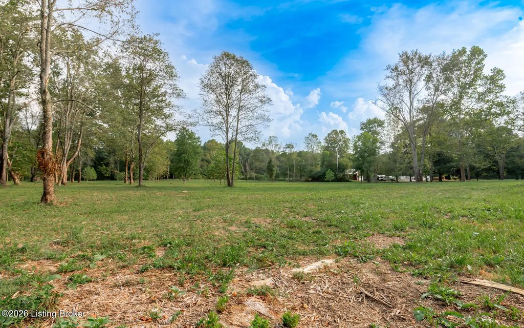 3809 Hambletonian Rd, La Grange