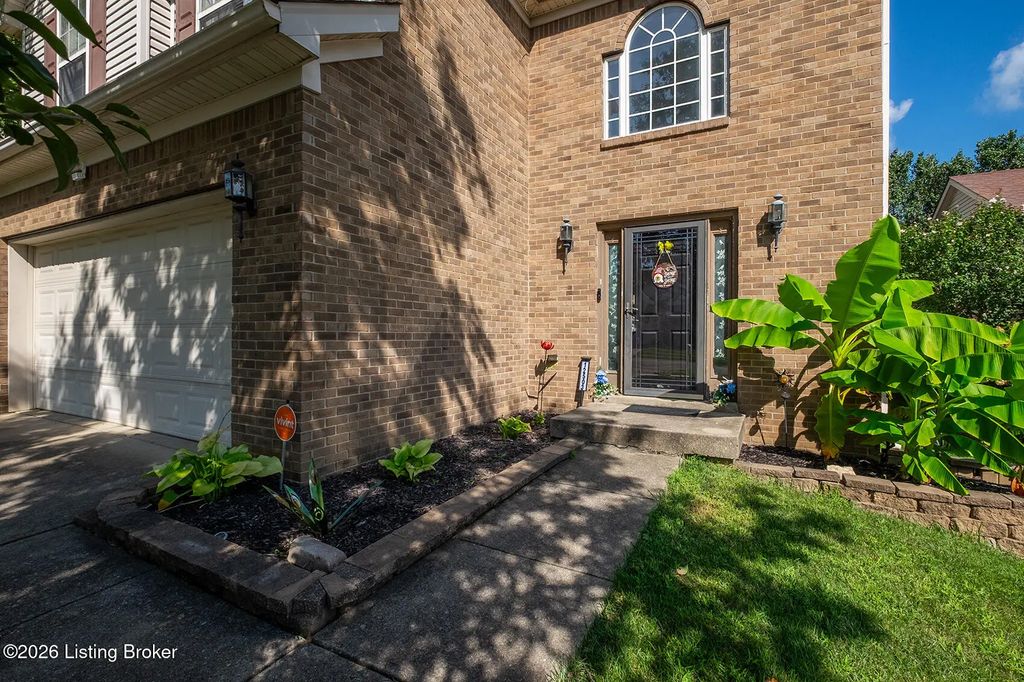 12503 Northolt Ct, Louisville