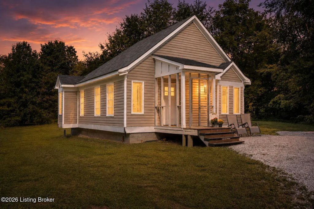 7775 Golden Davis Rd, New Salisbury