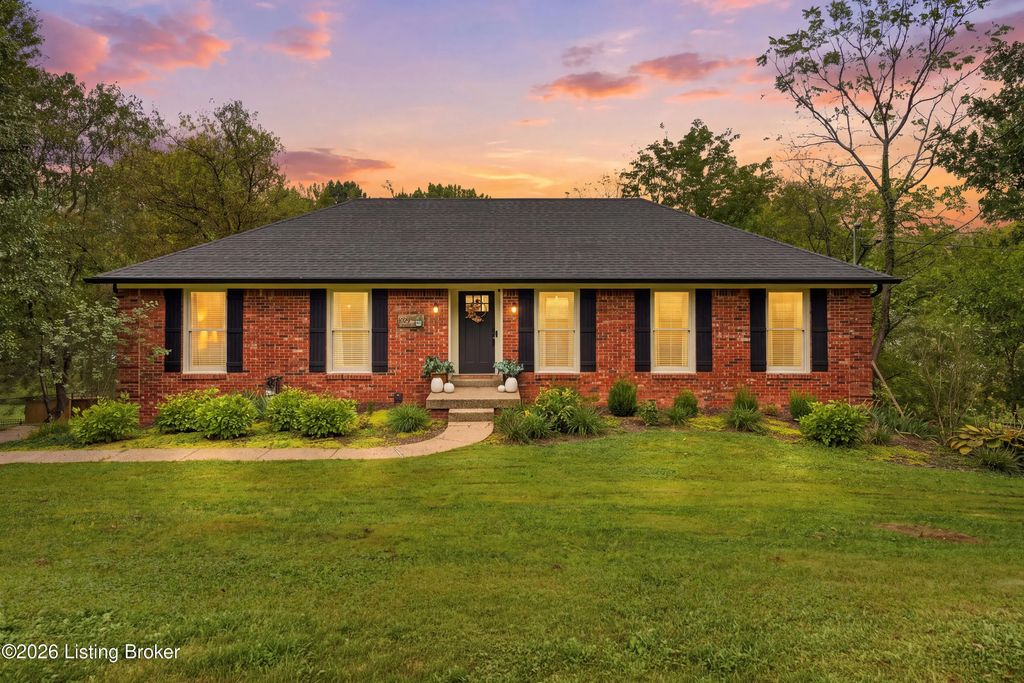 1029 Rollingwood Ln, Goshen