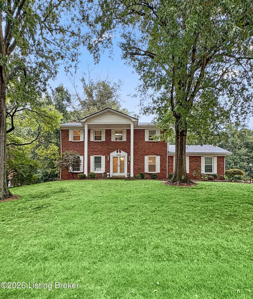 2522 Windsor Forest Dr, Louisville