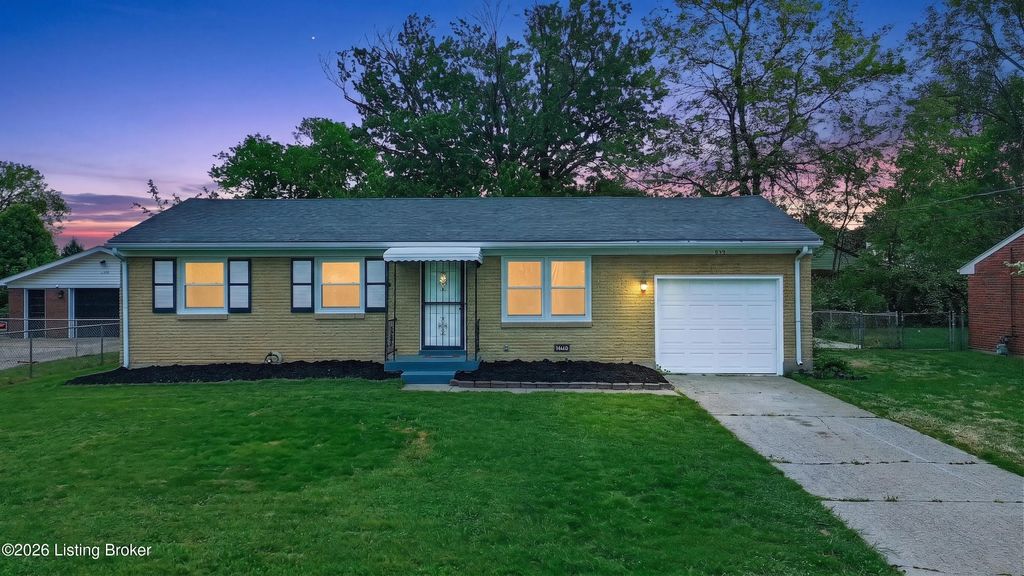 11214 Deering Rd, Louisville