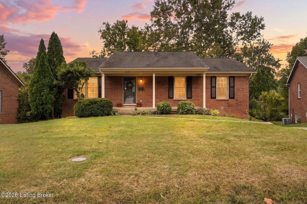 3322 Breaux Dr, Louisville