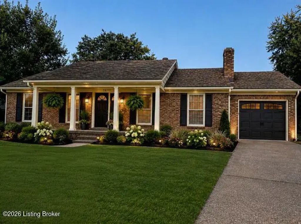 8801 Halford Way, Louisville