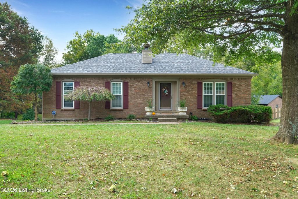12120 Rosewood Ln, Goshen