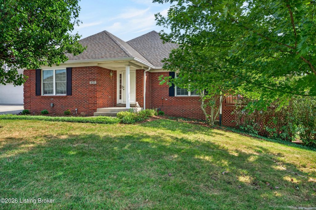 8731 Lough Dr, Louisville