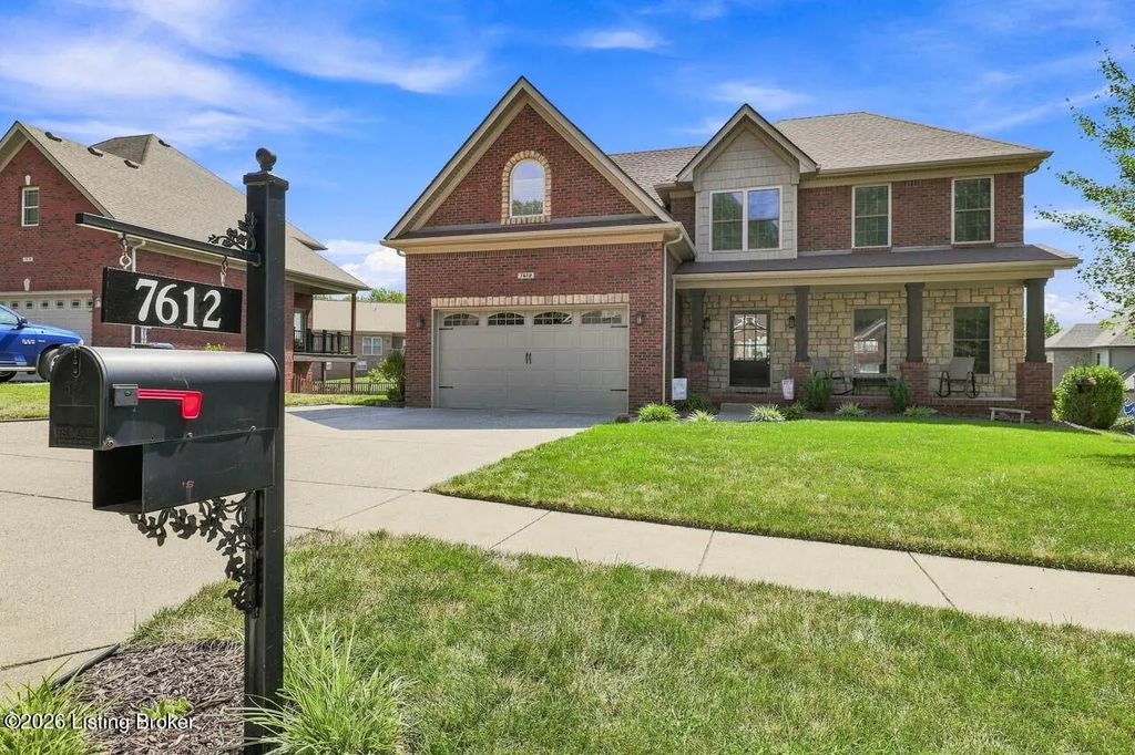 7612 Aspen Ridge Rd, Louisville