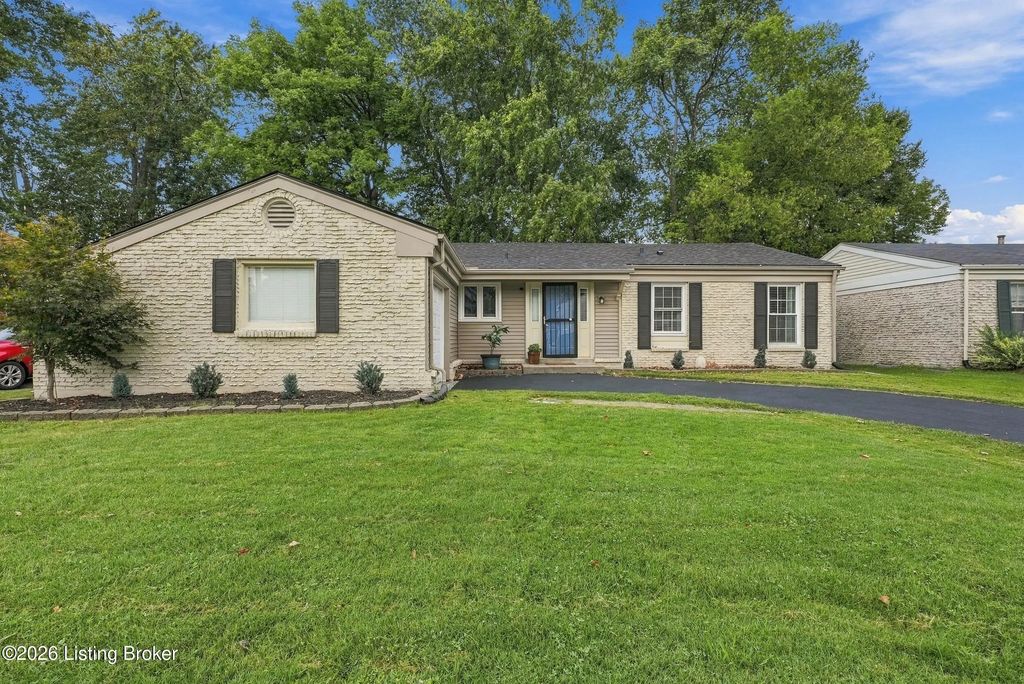 3804 Glenwillow Way, Jeffersontown