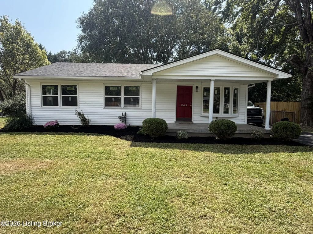 10015 East Ave, Louisville